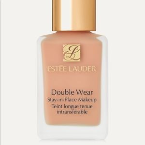 BRAND NEW Estée Lauder DW foundation